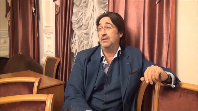 ЕСТЬ СВОЙ МИНУС В ТОМ, КОГДА ЧЕЛОВЕК ОПЕРЕЖАЕТ ЭПОХУ смотреть онлайн