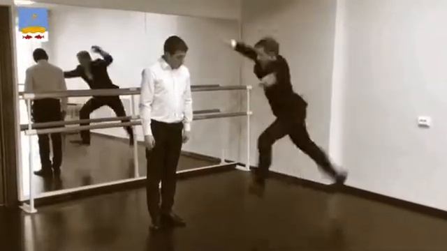 Руководители Лаишевского района снялись в шуточном видео в стиле Чарли Чаплин смотреть онлайн