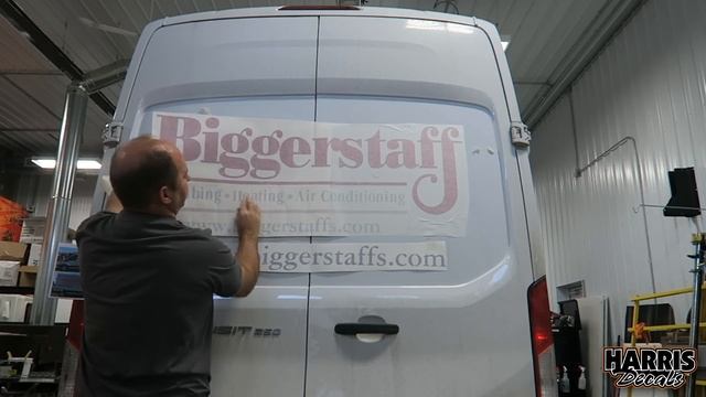 How to Apply Large Vinyl Graphics смотреть онлайн