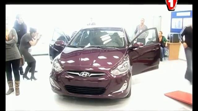 Репортаж о заводе Hyundai в С-Петербурге на украинском смотреть онлайн