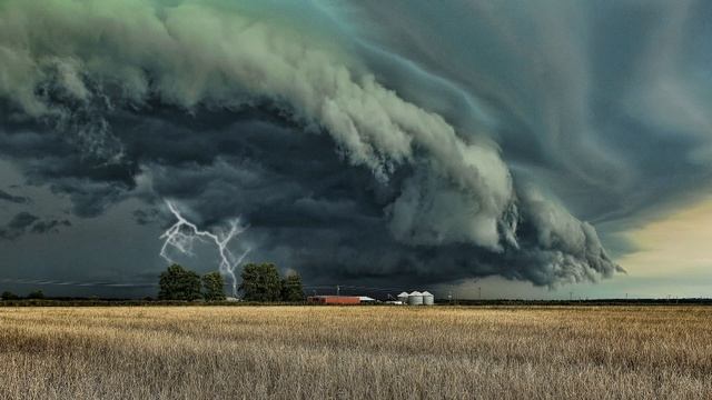 Что у нас над головой смотреть онлайн