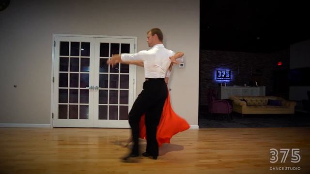 Ivan Kudashev and Ksenia Sokolova - Paso Doble | 375 Dance Studio | Orquesta Florida - Ole y Ole смотреть онлайн
