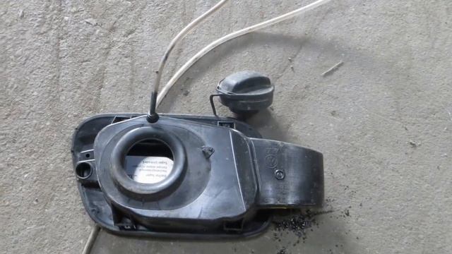 Лючок бензобака Туарег 2011- 7p6809857a 7p6809909a смотреть онлайн