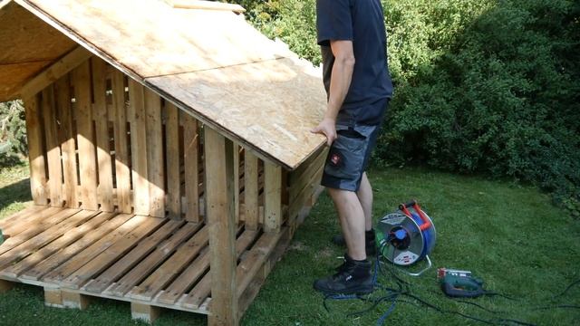 Gartenhaus selber bauen Anleitung DIY