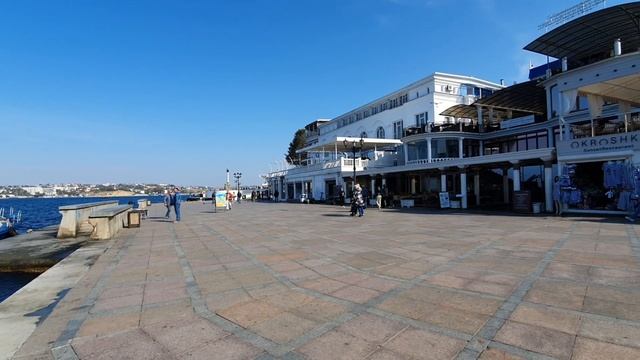 Прогулка по Севастополю без комментариев / A walk around Sevastopol without comments. смотреть онлайн
