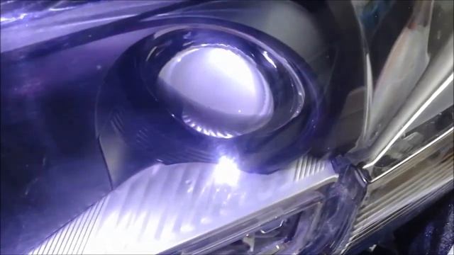 Фокусировка внешнего света светодиодной билинзой Koito смотреть онлайн