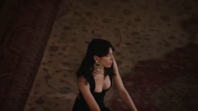 Как выбрать духи Живанши (Givenchy) смотреть онлайн