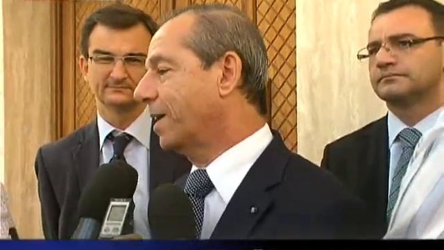 Lawrence Gonzi skomdu dwar il-vot Parlamentari għad-dħul tad-Divorzju. смотреть онлайн