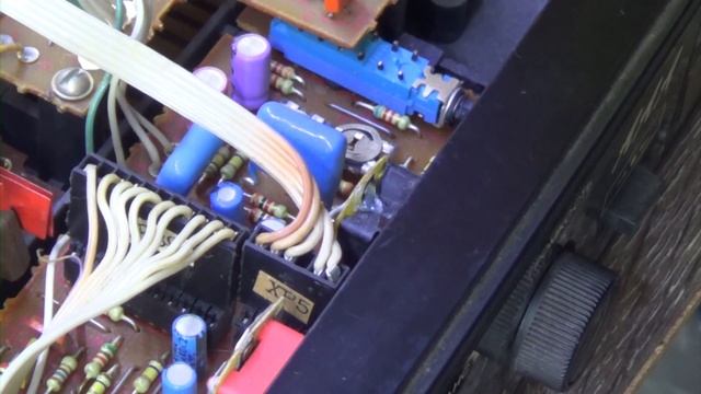 Вега 50У-122С глухой звук и хрипы смотреть онлайн