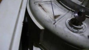 Кака снять амортизатор со стиральной машинки с вертикальной загрузкою Indesit  Indezit Witl 106/86