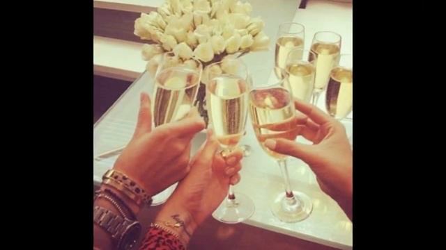 День рождения поздравления мужчине смс смотреть онлайн