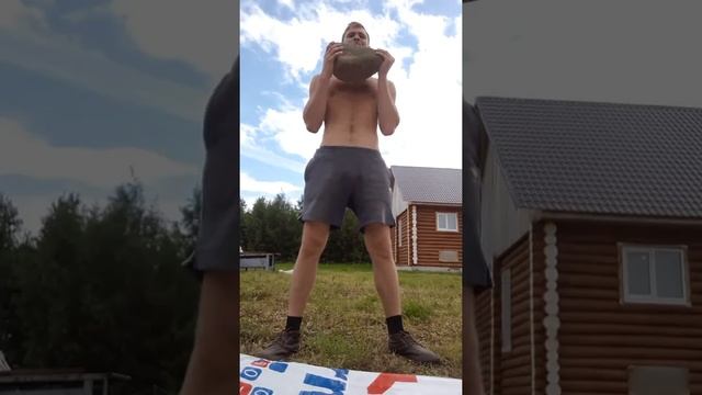 КАК НАКАЧАТЬСЯ В ДЕРЕВНЕ С ПОМОЩЬЮ БУЛЫЖНИКА смотреть онлайн