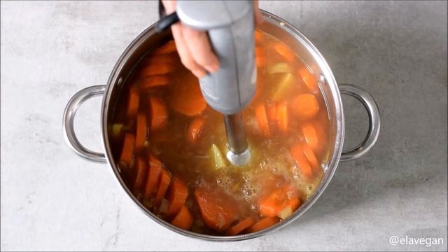 Creamy Vegan CARROT GINGER SOUP: A Perfect Winter Soup With A Kick!