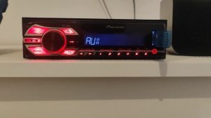 Pioneer MVH-150UB с установленным Bluetooth модулем.