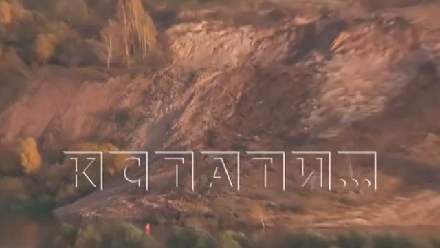 Берегоукрепление Оки привело к гигантскому оползню, который засыпал судоходный фарватер смотреть онлайн