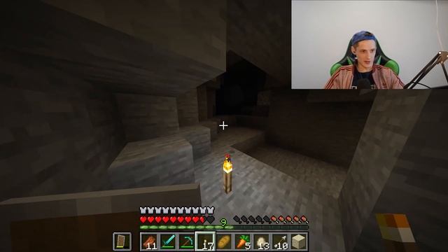 Нуб в майнкрафт (№1) Пити начал играть.