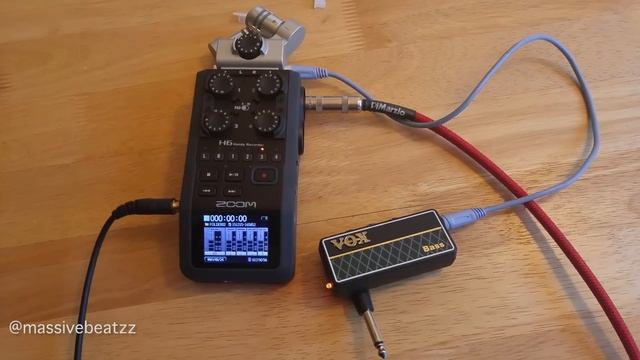 VOX AmPlug 2 - Bass Headphone Mini Amp (4K)
