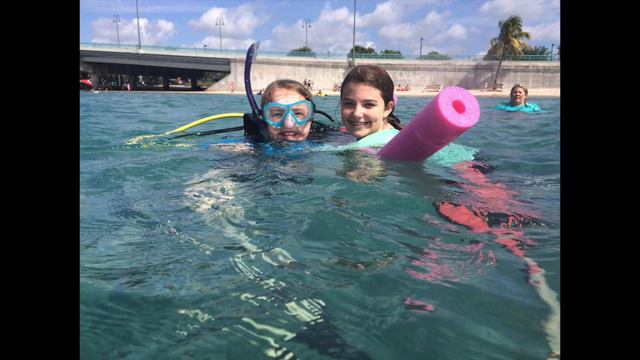 Addie + Emily enjoying the Marriott Singer Island Resort смотреть онлайн