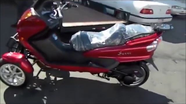 Трехколесный скутер Трайк смотреть онлайн