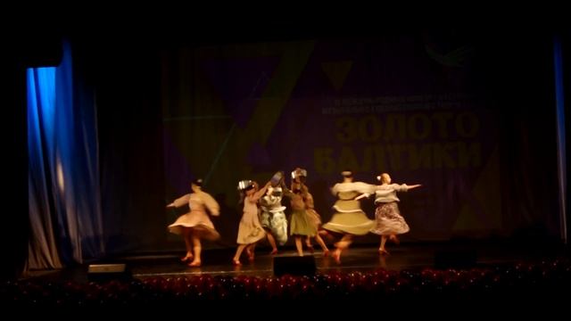 Выйду ль я на реченку смотреть онлайн