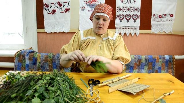 "Старина Сибирская". «Токмо по средам». Плетение панно из трав. смотреть онлайн