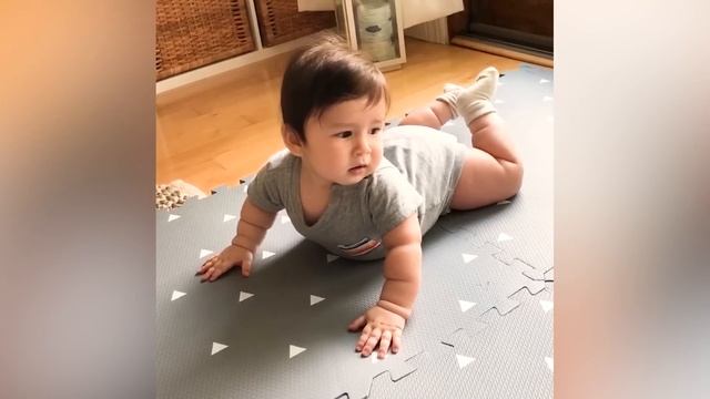 Funny Baby Videos - Cutest Baby Will Make Your Day смотреть онлайн