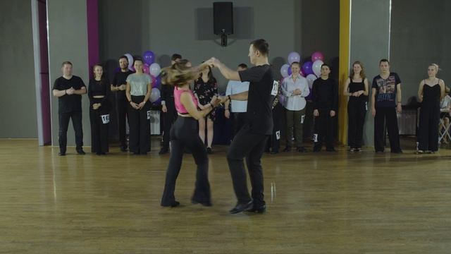 Newcomer Final смотреть онлайн