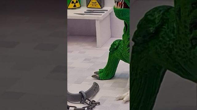Anatomy of a MINECRAFT Creeper#Shorts смотреть онлайн