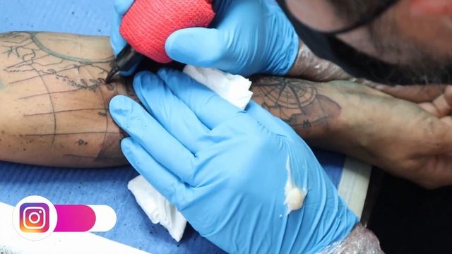 HOW TO TATTOO a Realistic compass map tattoo time-lapse смотреть онлайн