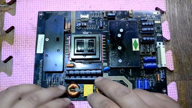 Самовозгорание возможно! опасно! Китайский ЖК ТВ пошел дым и огонь смотреть онлайн