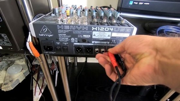 How to Connect the Behringer Xenyx X1204 Sound mixer Main Out to a Home Audio Receiver
