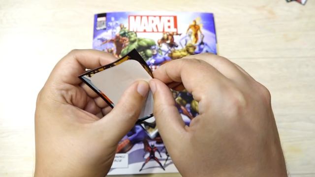 САМЫЙ ПОДРОБНЫЙ ОБЗОР на PANINI Альбом для коллекционирования наклеек MARVEL 80 лет смотреть онлайн
