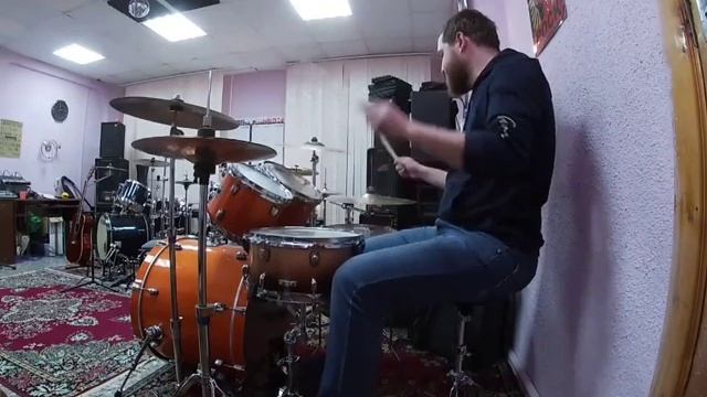 DRUMSOLO.mp4