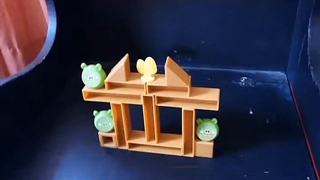 Angry Birds Knock on Wood Structure Destruction смотреть онлайн