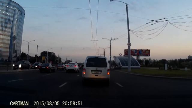 видео с регистратора G1W-CB, 9 вечера, начинает темнеть смотреть онлайн