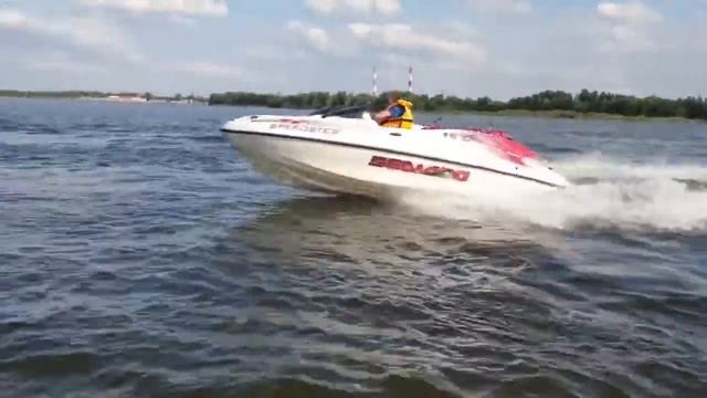 Катер BRP Speedster Sea Doo