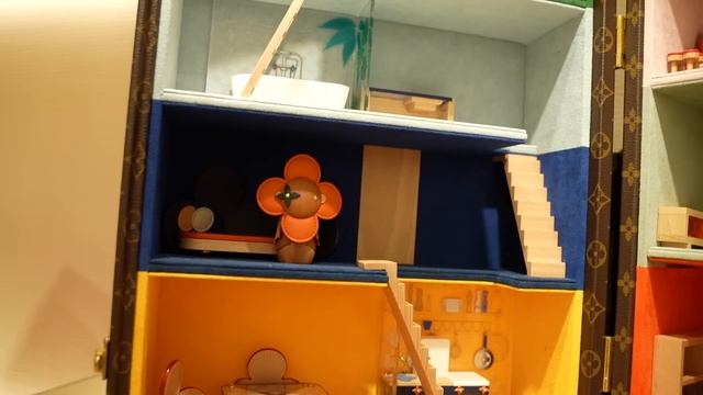 THE LARGEST LOUIS VUITTON IN PH "MOST EXPENSIVE & CHEAPEST ITEM REVEALED" | DR. VICKI BELO смотреть онлайн