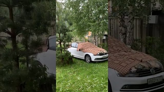 Град разбивает машину (май 2019) смотреть онлайн