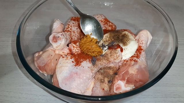 Изумлению не будет предела!! Бесподобный маринад для курицы!! смотреть онлайн