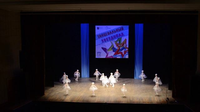 Белый снег - Школьные годы смотреть онлайн