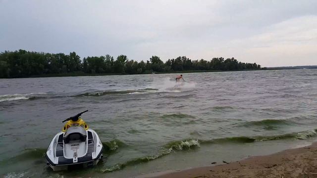 Небольшая волна на Гусихе