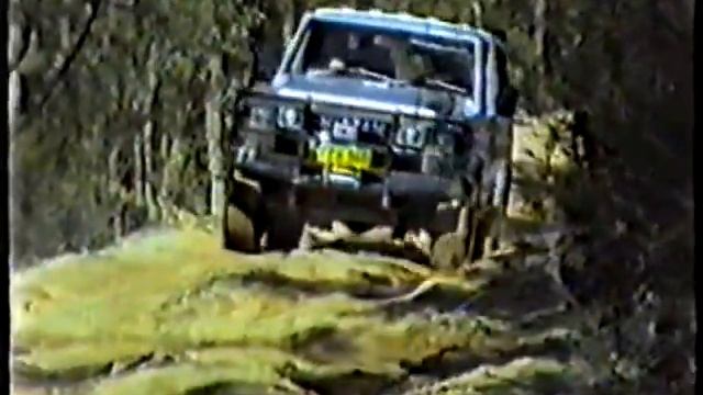 Old Convict Rd Vintage 4WD 1993 смотреть онлайн