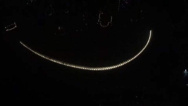 Танцующие фонтаны в Дубае.Вид с 124 этажа. смотреть онлайн