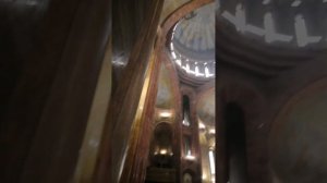 Святая пасха в армянской церкви в Москве(1)