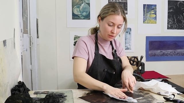 Как печатают офорт масляными красками? смотреть онлайн