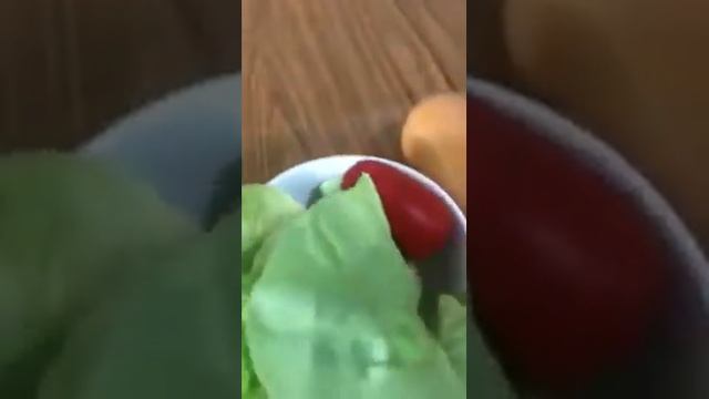 Poesía "Qué disparate se mató un tomate" смотреть онлайн