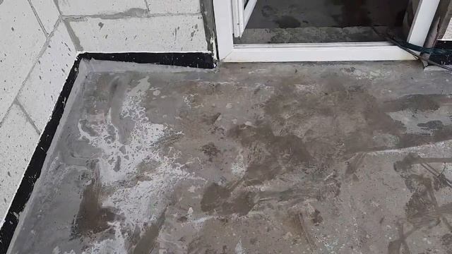 Полы на балконе утеплённые с гидроизоляцией поразуклонке .Бетонирование составом Perfekta fibra. смотреть онлайн