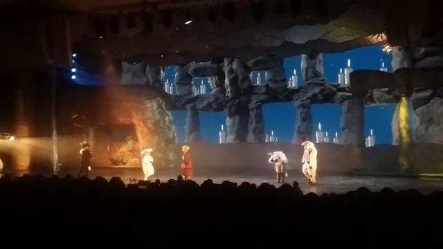 Дарья Мазикова. "Особенный день". Новогоднее представление в Храме Христа Спасителя часть 2 смотреть онлайн