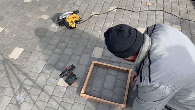 Установка полимерного колпака на неровный каменный столб смотреть онлайн