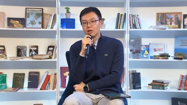 Кунь Дэкунь: "Куда идти? Знакомство с корпоративной культурой Китая и популярными в Китае отраслями смотреть онлайн